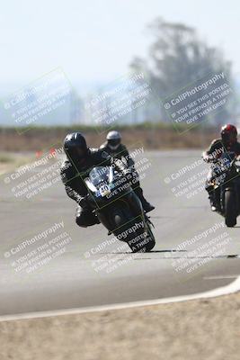 media/Sep-20-2025-TrackDaz (Sat) [[27f0cde673]]/B Group/220pm (Turn 9)/